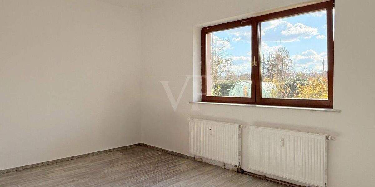 Einfamilienhaus Radebeul - 8 Zimmer, 180 m&sup2;, 520.000&euro; | Angebot:25815561