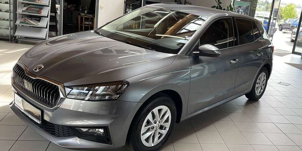 Skoda Fabia 7.789 km 16.990 &euro; Bannewitz 01728
