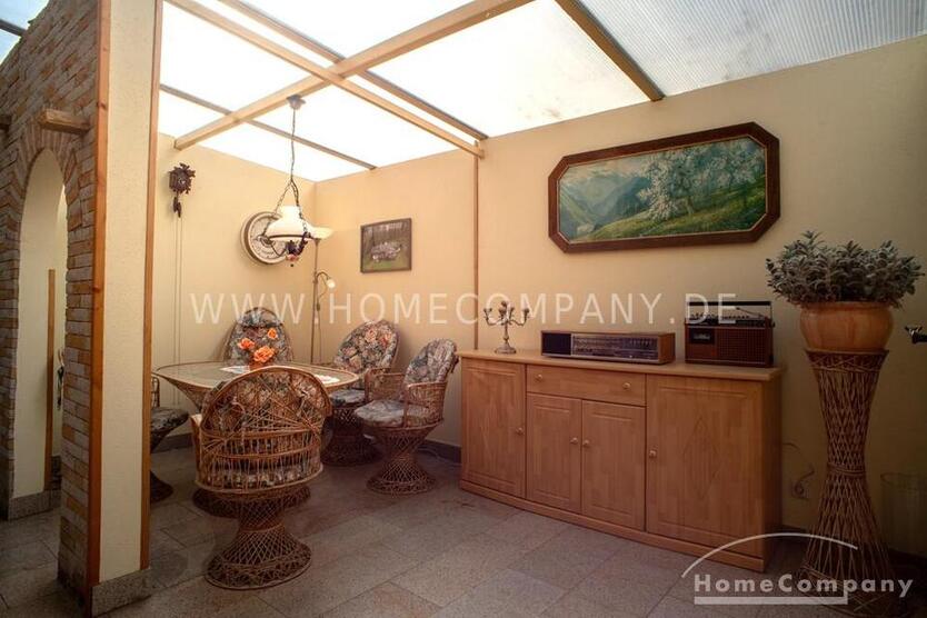 MöbliertFurnished Reihenhaushaus mit Grundstück in Dresden-Niedersedlitz max. 3 Personen