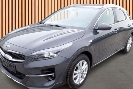 Kia XCeed 71.992 km 15.980 € Dresden 01328