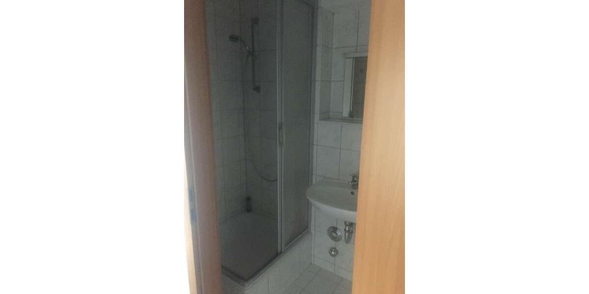 Etagenwohnung Dresden Plauen - 1 Zimmer, 27 m&sup2;, 299&euro; | Angebot:25499861