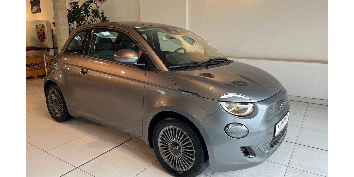 Fiat 500e 27.516 km 18.990 &euro; Dresden 01109