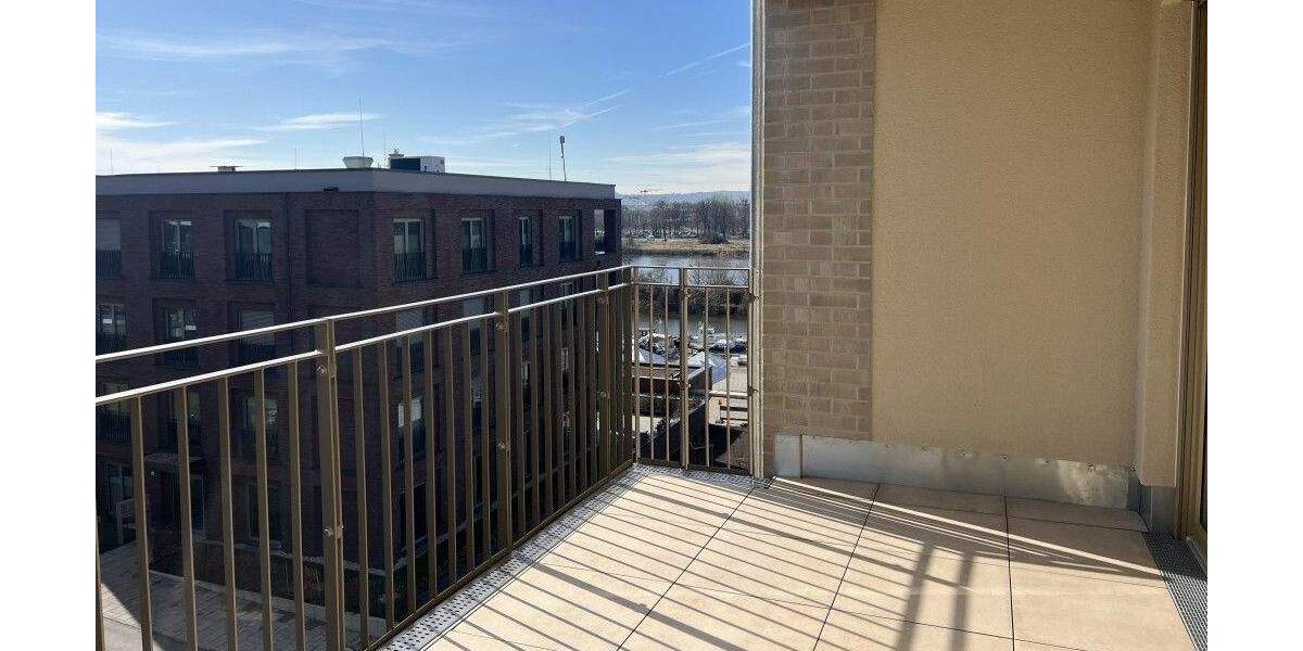 Etagenwohnung Dresden Leipziger Vorstadt - 3 Zimmer, 84 m&sup2;, 1.355&euro; | Angebot:25749167