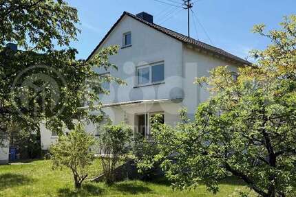 Haus zum Kaufen in Karlstein am Main Dettingen 805.000 € 143 m²