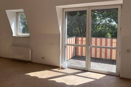 Wohnung Radebeul - 2 Zimmer, 49 m&sup2;, 499&euro; | Angebot:26843727