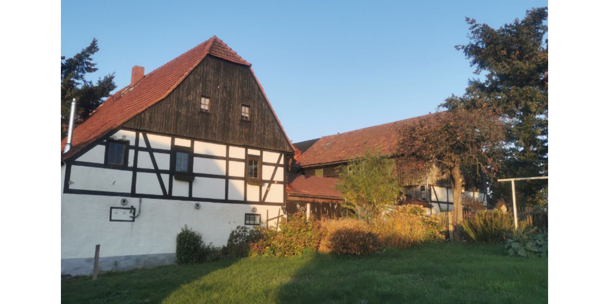 Teil eines Hofprojekts werden – gemeinschaftlich wohnen & wirken zimmer