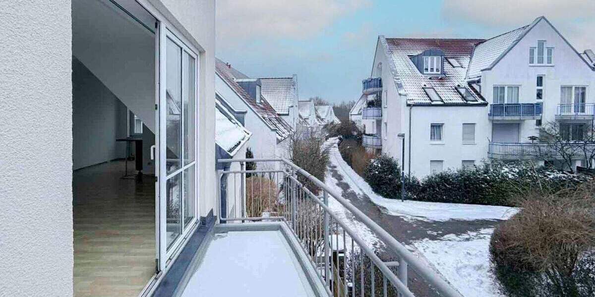 Etagenwohnung Dresden Weißig - 2 Zimmer, 45 m&sup2;, 99.000&euro; | Angebot:25743180