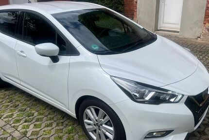 Nissan Micra 92.000 km 11.200 &euro; Dresden 01139