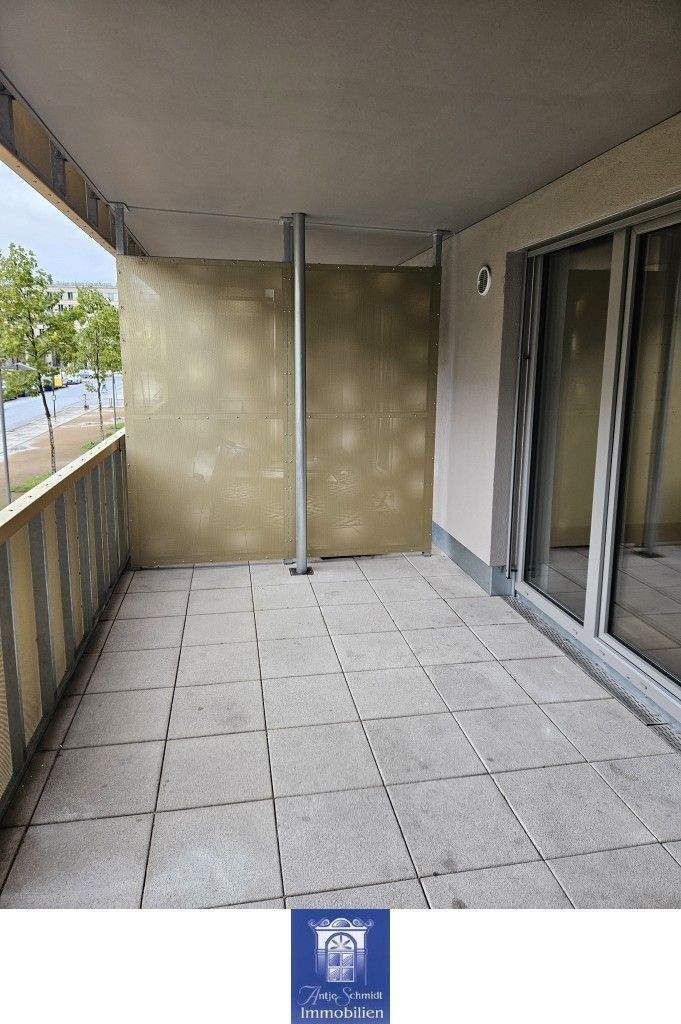 Attraktive Neubauwohnung mit Einbauküche und Loggia in der Dresdner Innenstadt! 2 zimmer