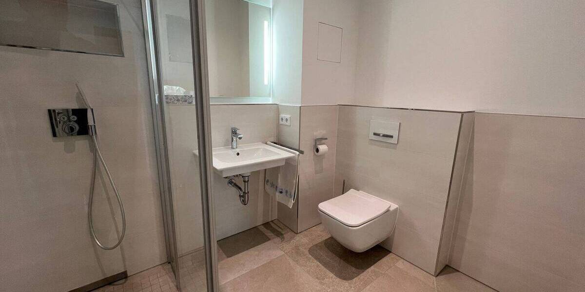 Etagenwohnung Dresden Pieschen-Süd - 3 Zimmer, 69 m&sup2;, 1.470&euro; | Angebot:26816868