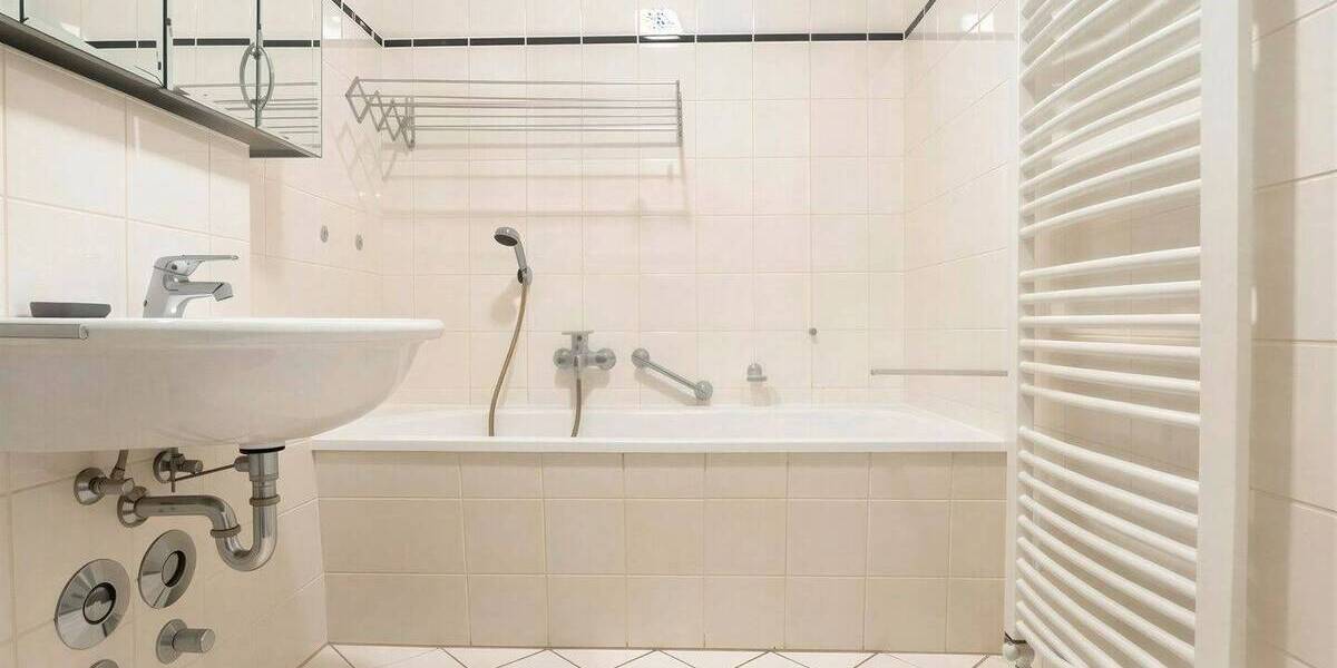 Etagenwohnung Dresden Trachau - 2 Zimmer, 60 m&sup2;, 169.000&euro; | Angebot:26915943