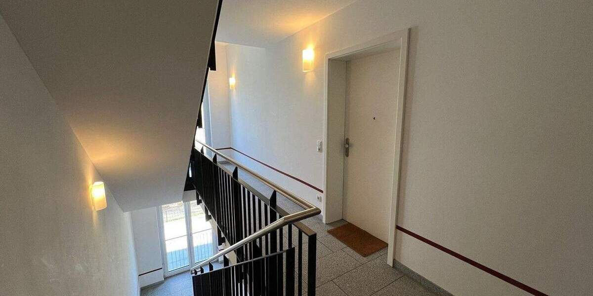 Etagenwohnung Dresden Südvorstadt-West - 1 Zimmer, 40 m&sup2;, 640&euro; | Angebot:25799012