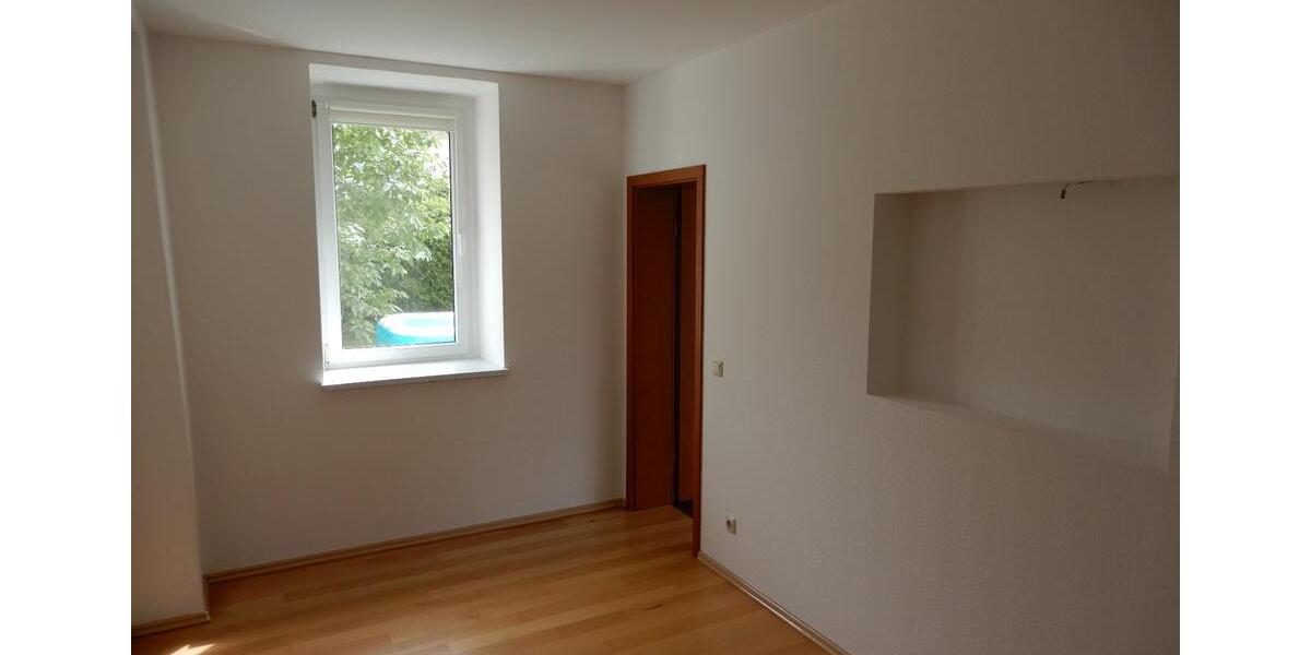 Einfamilienhaus Dresden Klotzsche - 8 Zimmer, 215 m&sup2;, 590.000&euro; | Angebot:27119340