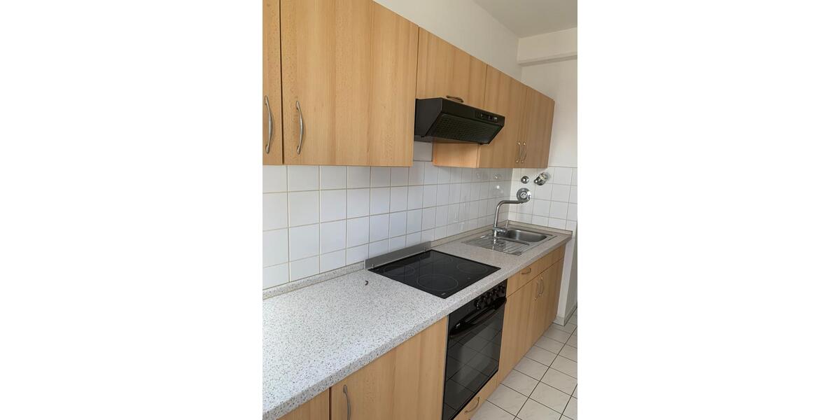 Etagenwohnung Dresden Schönfeld-Weißig - 2 Zimmer, 60 m&sup2;, 543&euro; | Angebot:25376945