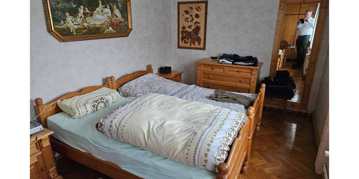 Doppelhaushälfte Dorfhain - 1 Zimmer, 131 m&sup2;, 150.000&euro; | Angebot:25701727