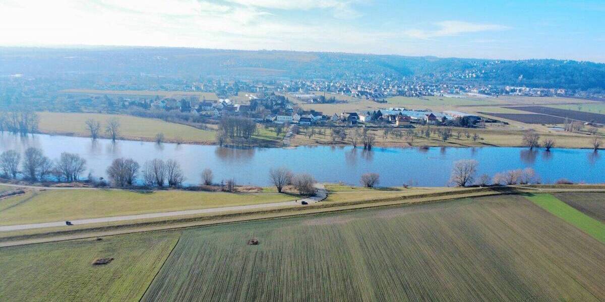 Bungalow Radebeul - 1 Zimmer, 22 m&sup2;, 100.000&euro; | Angebot:26128247