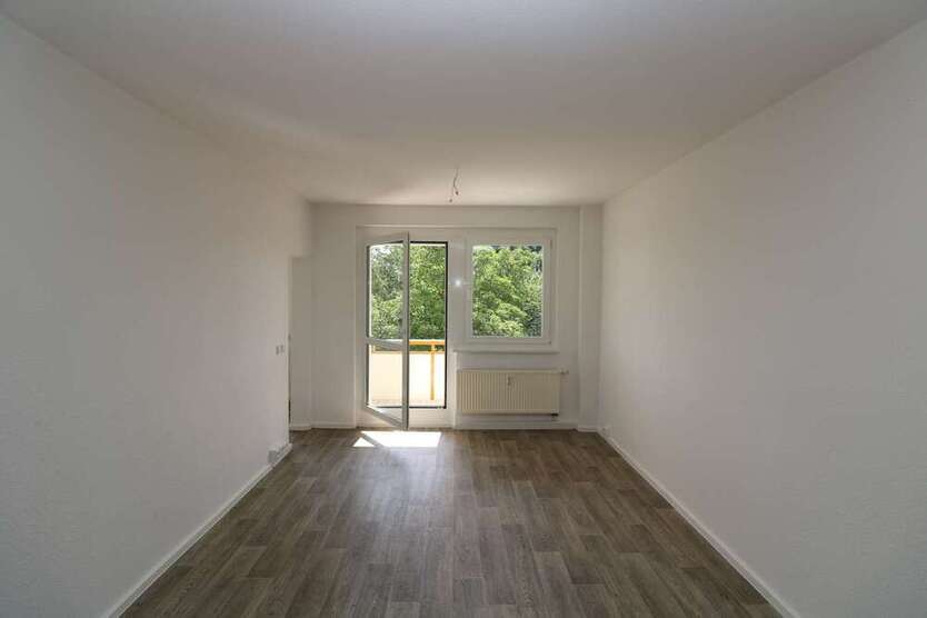 Wohnung zum Mieten in Freiberg 379 € 54.89 m²