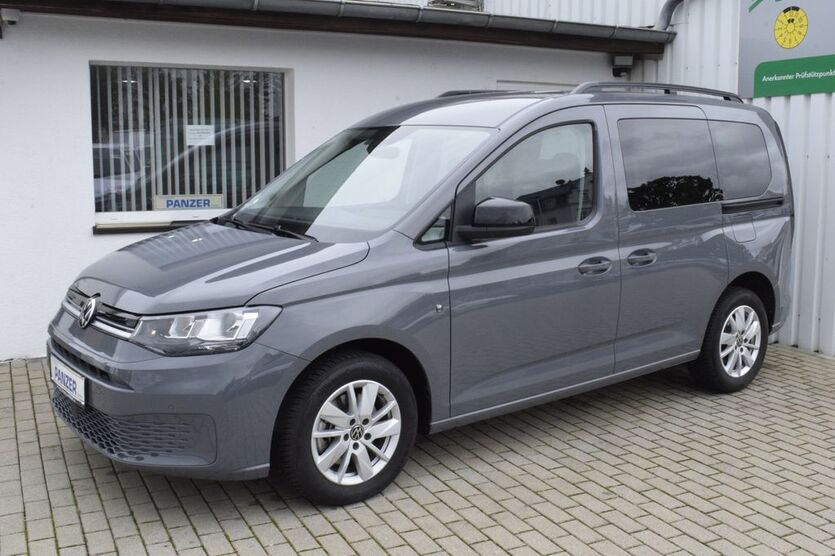 VW Caddy 8.800 km 24.990 € Radebeul 01445