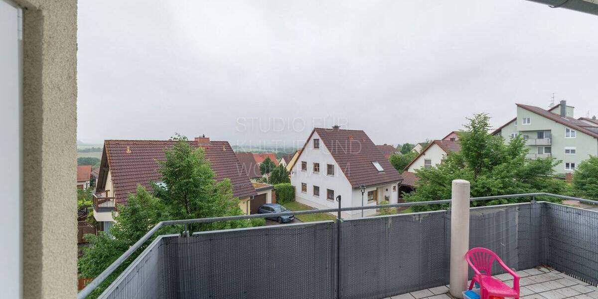Etagenwohnung Stolpen - 3 Zimmer, 87 m&sup2;, 750&euro; | Angebot:26826148