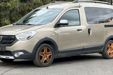 Dacia Dokker 96.960 km 9.999 &euro; Heidenau 01809