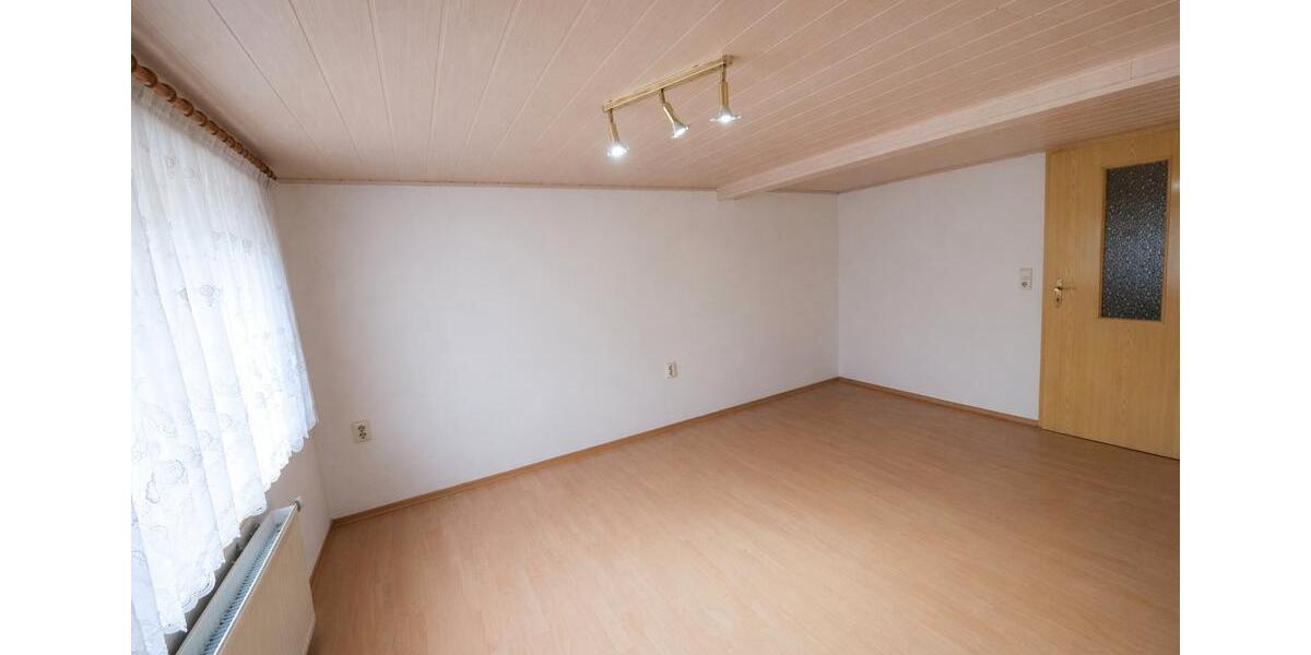 Einfamilienhaus Pulsnitz - 4 Zimmer, 140 m&sup2;, 229.000&euro; | Angebot:26855518