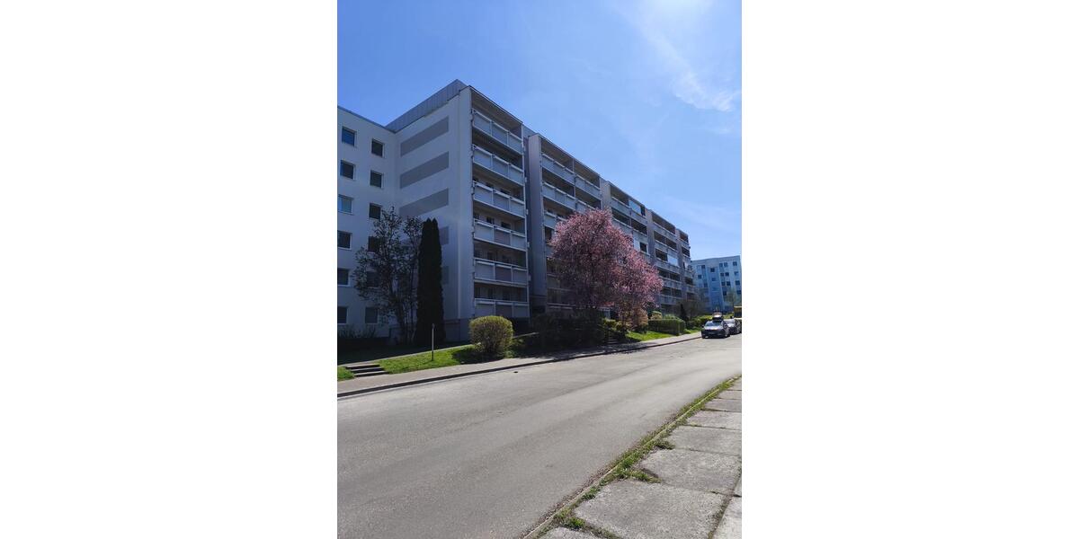Etagenwohnung Dresden Prohlis - 3 Zimmer, 64 m&sup2;, 570&euro; | Angebot:26364503