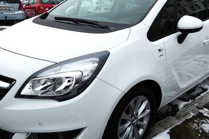 Opel Meriva 49.825 km 9.880 &euro; Dresden 01237