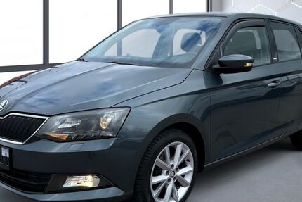 Skoda Fabia 82.691 km 8.700 &euro; Dresden 01237