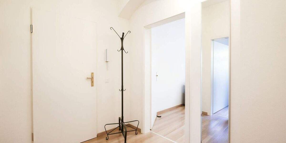 Etagenwohnung Dresden Äußere Neustadt - 2 Zimmer, 52 m&sup2;, 175.000&euro; | Angebot:25734744