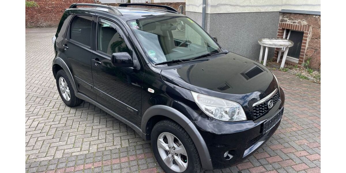 Daihatsu Terios 144.000 km 11.111 € Dresden 01139