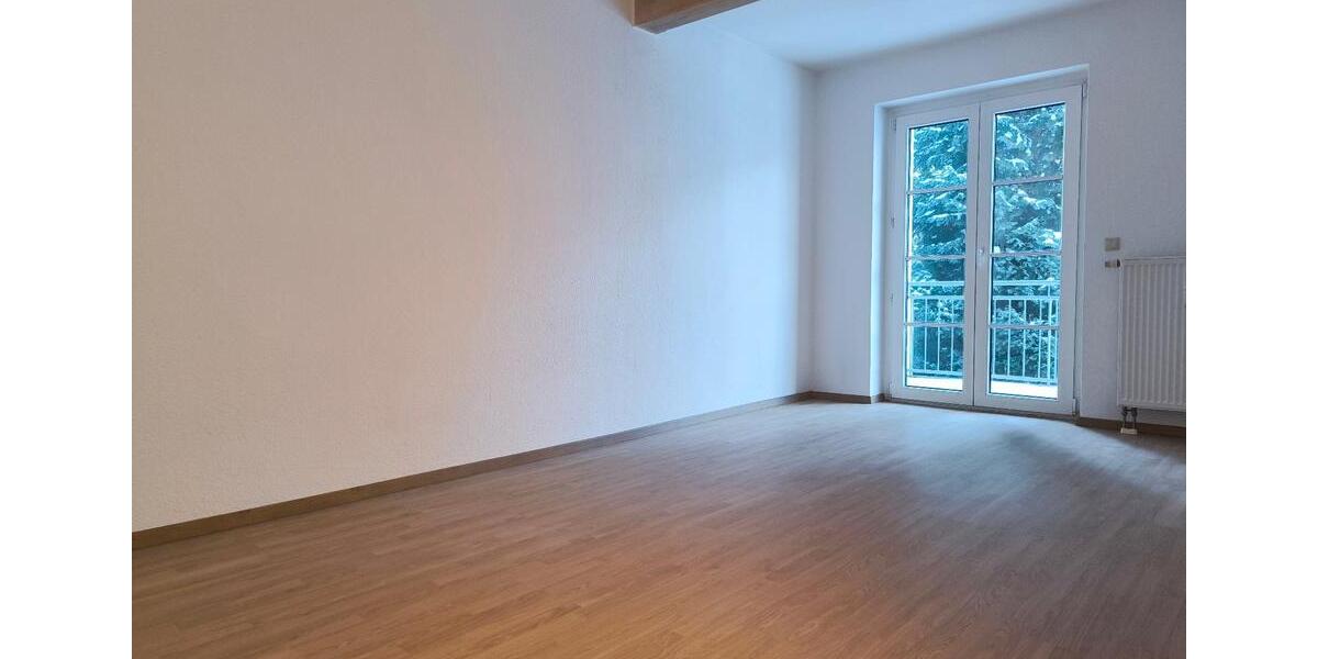**Frisch renoviert, TOP Grundriss, Balkon, OHNE Provosion** 2 zimmer