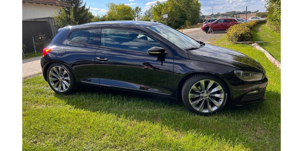 VW Scirocco 32.667 km 13.999 &euro; Ottendorf Okrilla 01458
