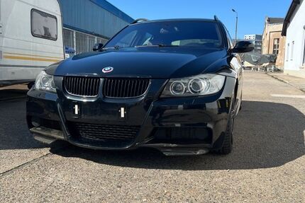BMW 335