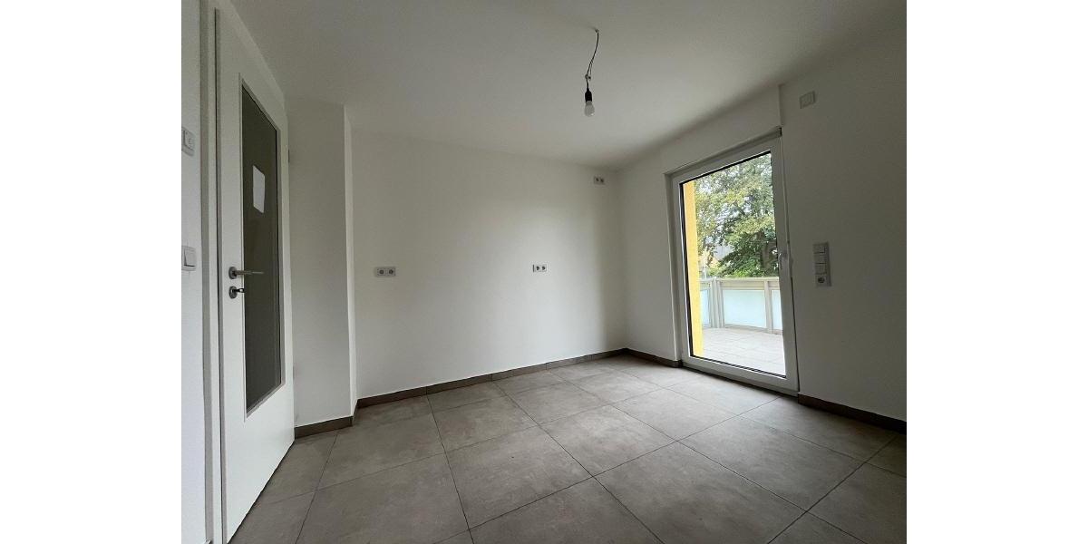 Einfamilienhaus Weinböhla - 5 Zimmer, 155 m&sup2;, 2.300&euro; | Angebot:25351472