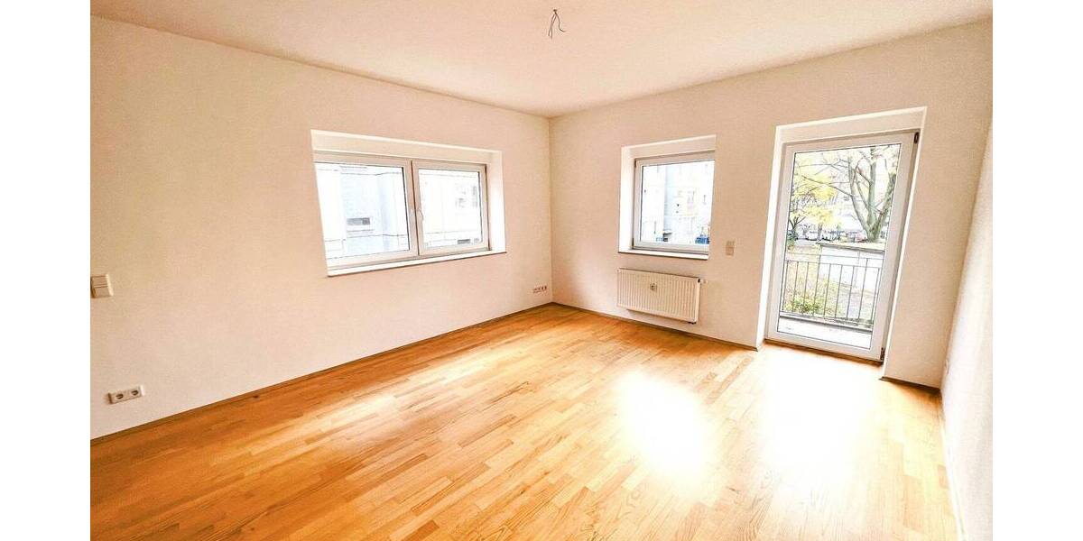 Etagenwohnung Dresden Äußere Neustadt - 2 Zimmer, 95 m&sup2;, 299.000&euro; | Angebot:25734514