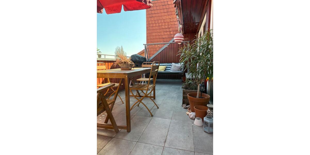 Dachgeschoßwohnung Dresden Neustadt - 4.5 Zimmer, 160 m&sup2;, 2.990&euro; | Angebot:26491974