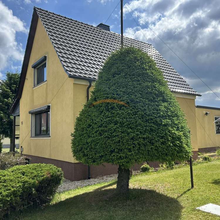 Haus zum Kaufen in Ottendorf-Okrilla 310.000 € 78.69 m²