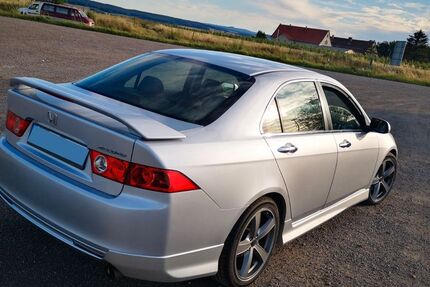 Honda Accord 261.172 km 3.599 &euro; Pirna 01796