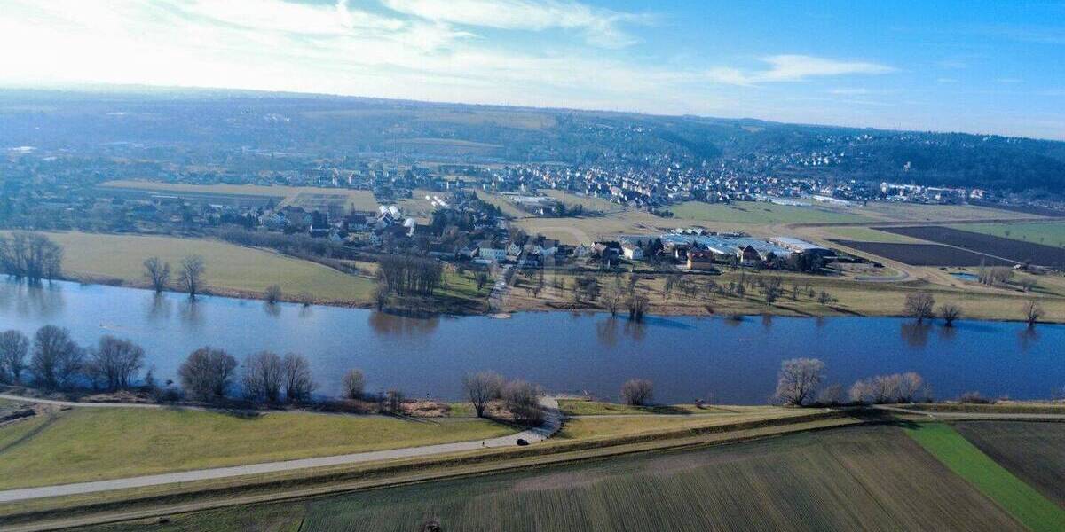 Bungalow Radebeul - 1 Zimmer, 22 m&sup2;, 100.000&euro; | Angebot:26128247