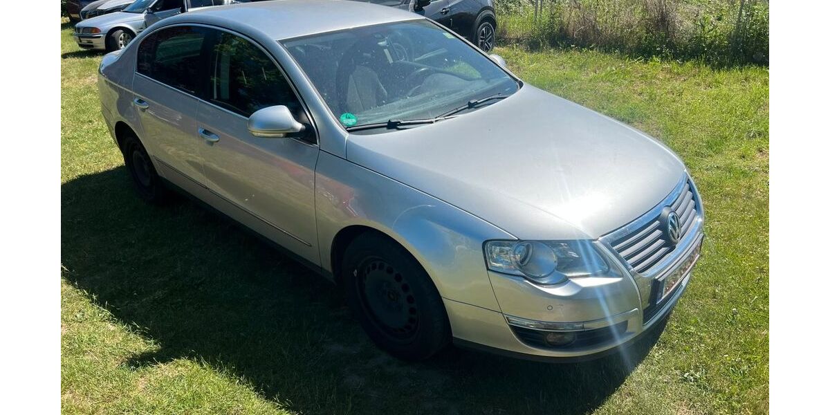 VW Passat 192.000 km 2.490 &euro; Dresden 01139