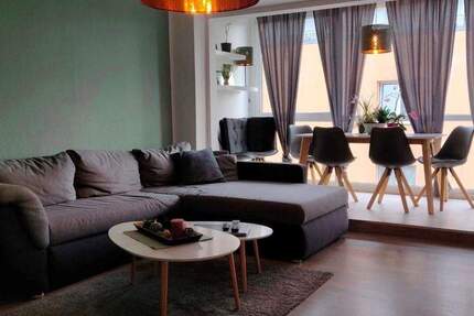 sonnige 3-Zimmerwohnung in zentraler Lage mit Balkon & Loggia! EBK gegen geringe Ablöse möglich 3 zimmer