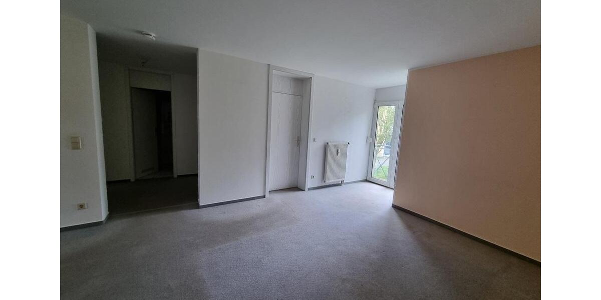Hochparterre Dresden Schönfeld-Weißig - 3 Zimmer, 68 m&sup2;, 590&euro; | Angebot:26578290