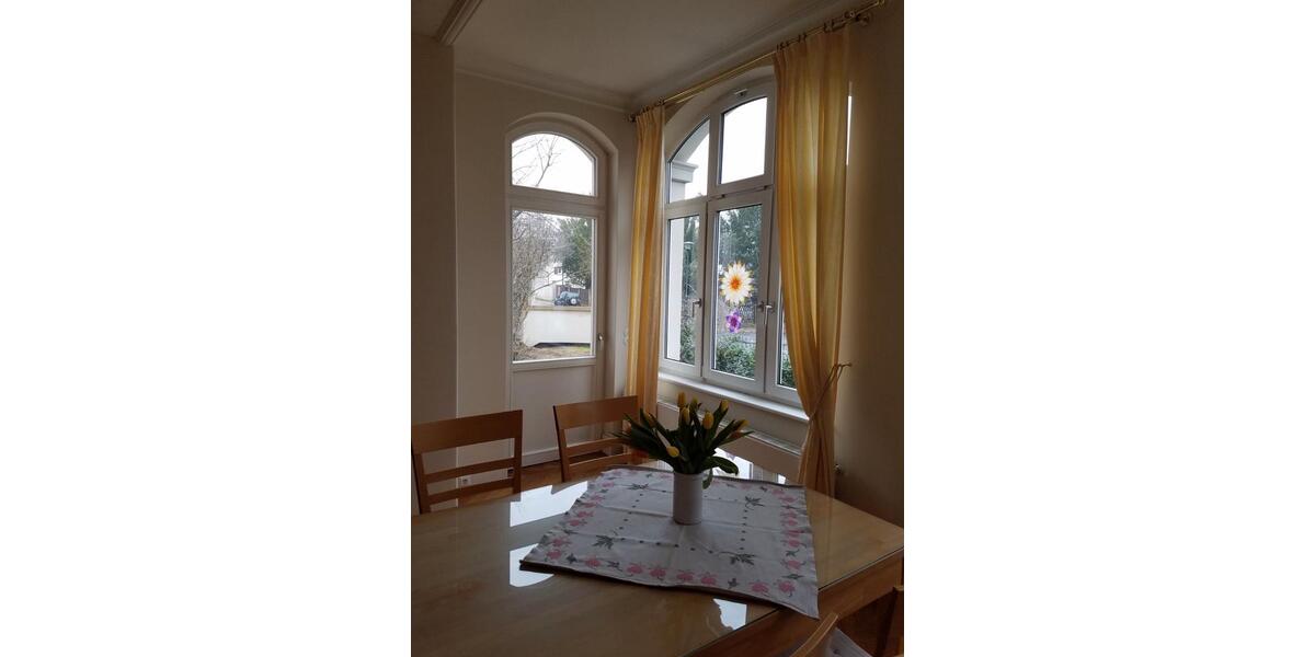 Villa Radebeul - 12 Zimmer, 429 m&sup2;, 1.190.000&euro; | Angebot:27300979