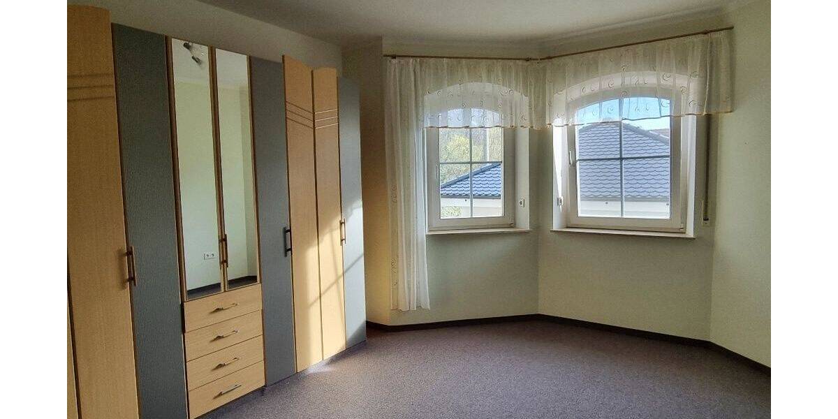 Mehrfamilienhaus, Wohnhaus Klipphausen Miltitz - 8 Zimmer, 284 m&sup2;, 690.000&euro; | Angebot:25800615