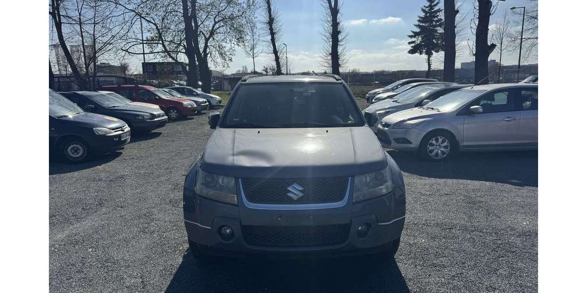 Suzuki Grand Vitara 158.500 km 1.600 &euro; Dresden 01237
