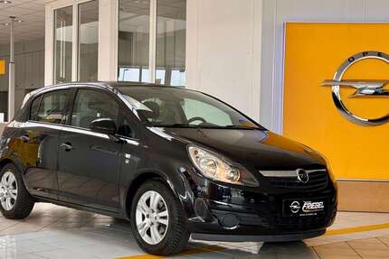 Opel Corsa 33.022 km 7.995 &euro; Heidenau 01809