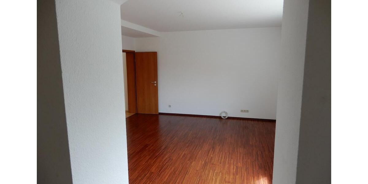 Einfamilienhaus Dresden Klotzsche - 8 Zimmer, 215 m&sup2;, 590.000&euro; | Angebot:27119340
