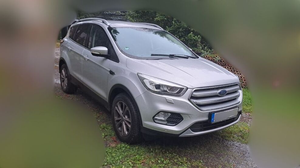 Ford Kuga 83.000 km 13.000 € Bad Gottleuba 01816