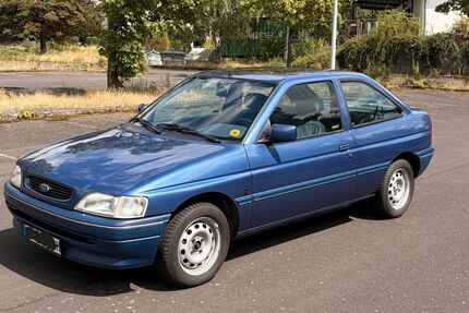 Ford Escort 47.000 km 3.200 &euro; Weinböhla 01689