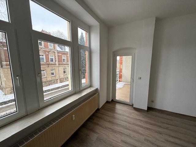 Etagenwohnung Dresden Prohlis - 2 Zimmer, 64 m&sup2;, 381&euro; | Angebot:24143661